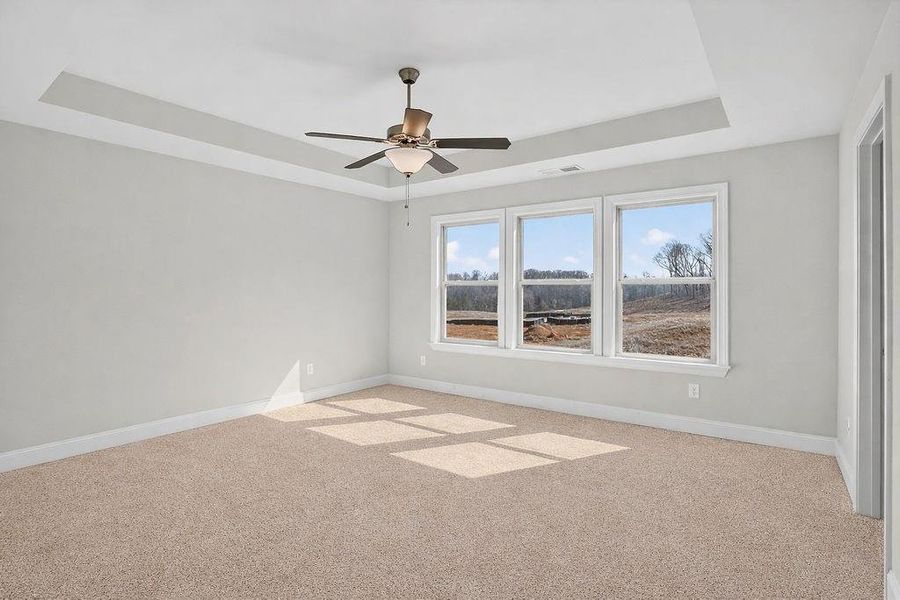 Spacious, unfurnished interior of a new home in , Homer (Image 28).