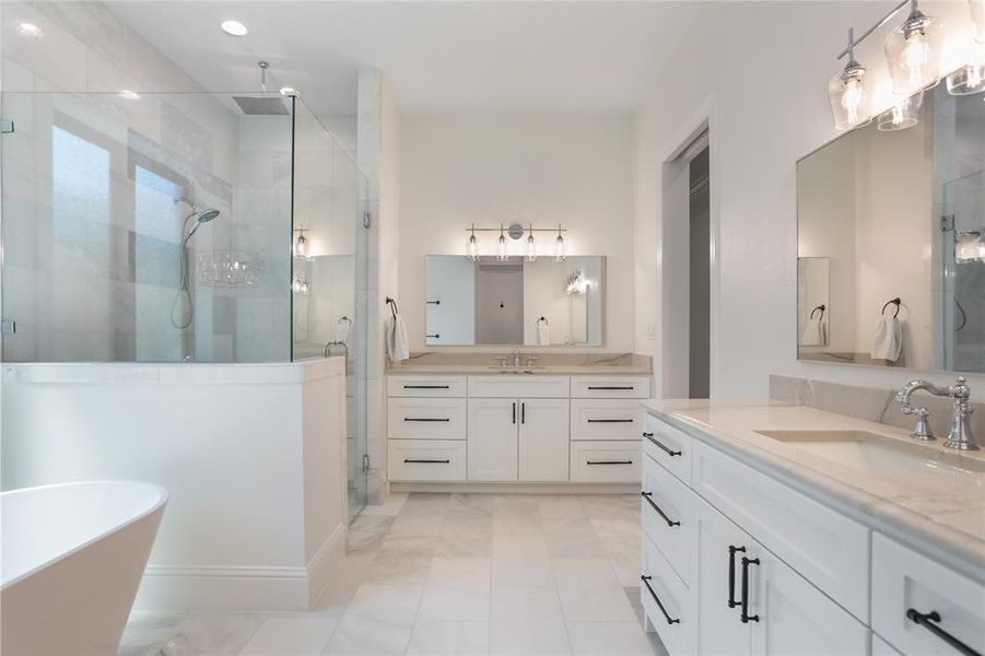 Furnished interior view inside a new home in , Richardson (Image 7).