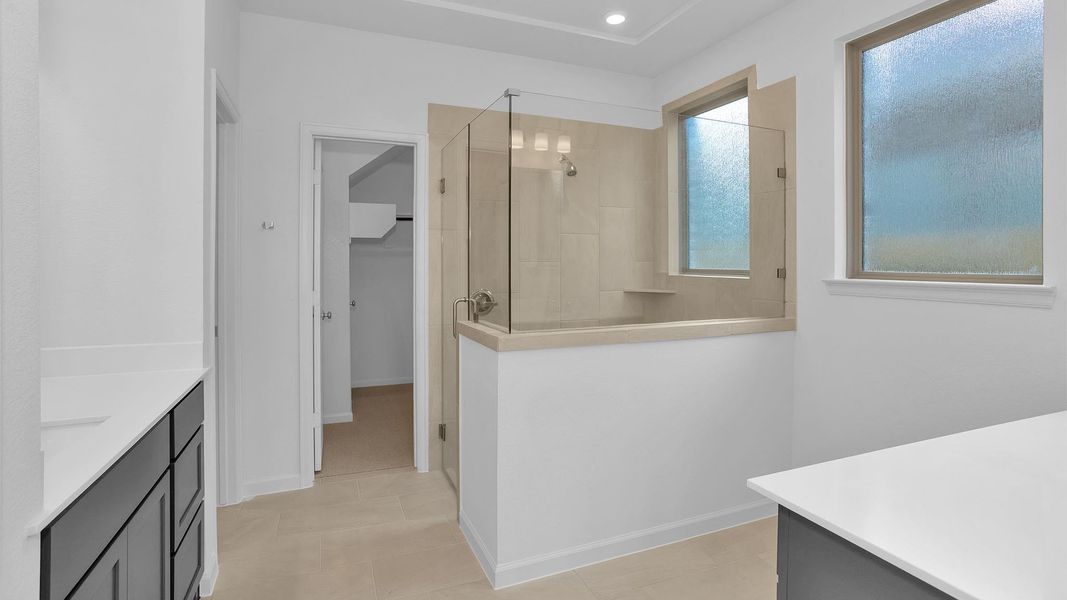 Furnished interior view inside a new home in Brookewater 40', Rosenberg (Image 4). Furnished interior view inside a new home in Brookewater 40', Rosenberg (Image 4).