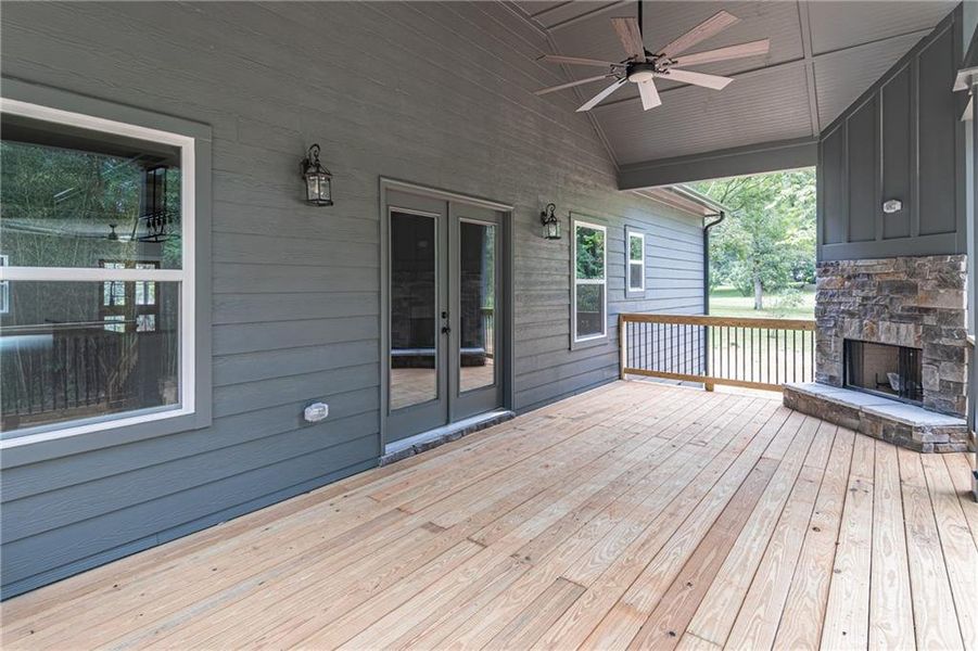 Image 52 of a home in .