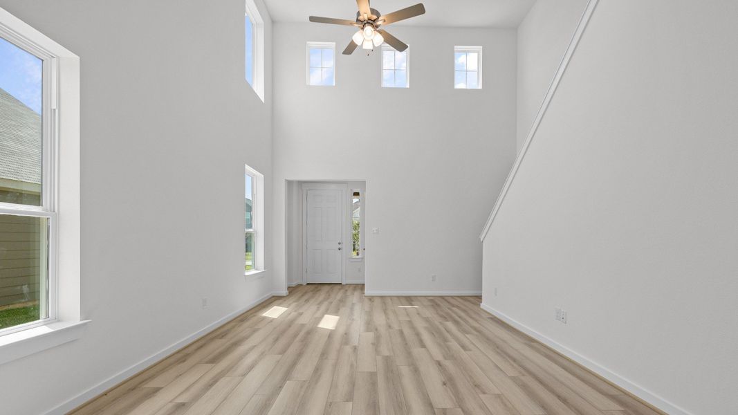 Furnished interior view inside a new home in Cielo, Conroe (Image 5).