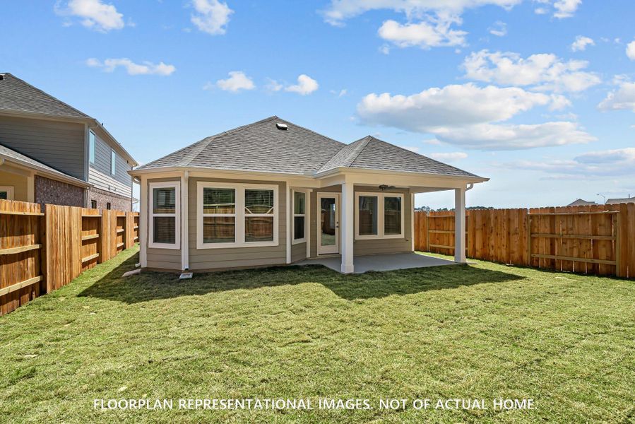 Exterior details and patio area of a home in Lone Star Landing, Montgomery (Image 3).