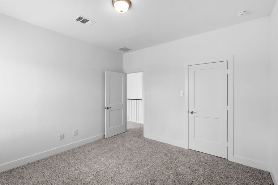 Spacious, unfurnished interior of a new home in Attwater, Waller (Image 34).