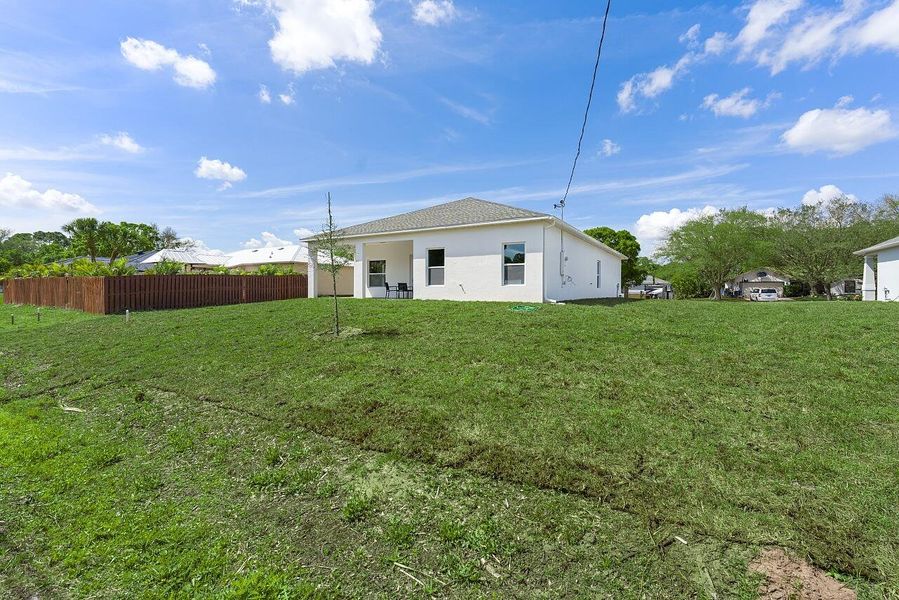 8636-100th-Ave-HigMedia-042-1280