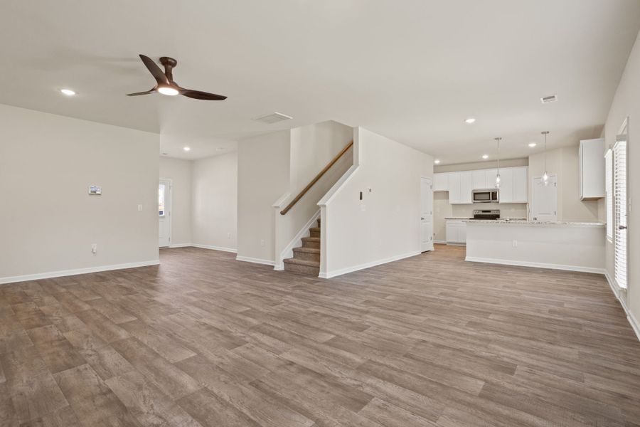 2,327sf New Home in Woodruff, SC.  - Slide 7