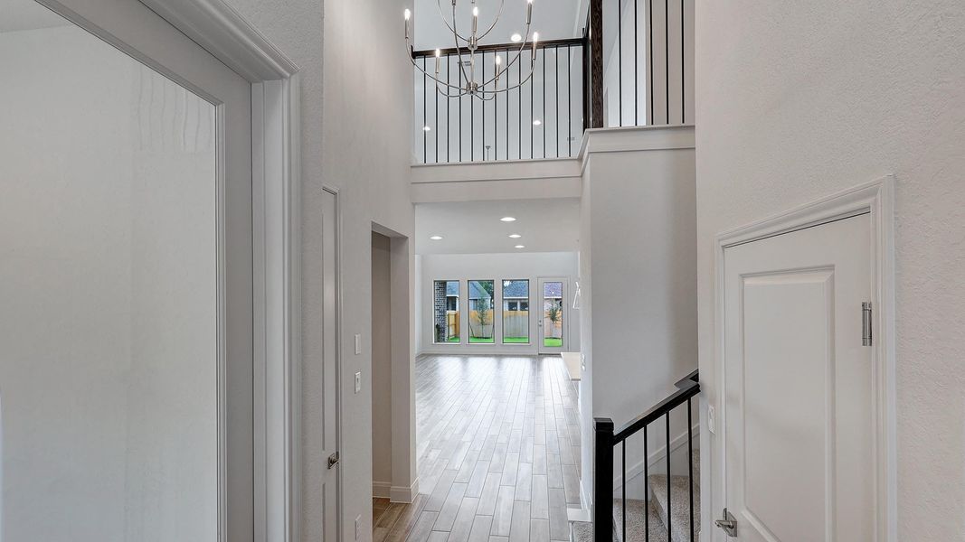 Spacious, unfurnished interior of a new home in Kallison Ranch, San Antonio (Image 24).