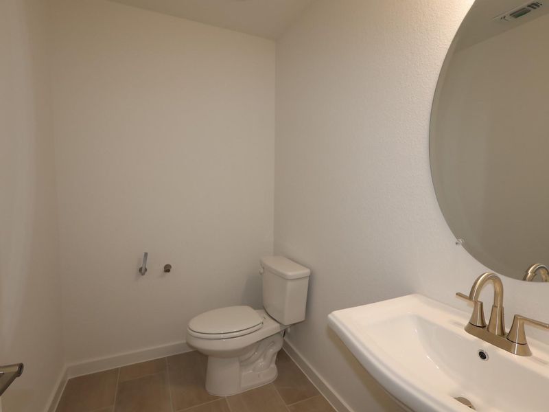 Furnished interior view inside a new home in Edgewood, Leander (Image 9). Furnished interior view inside a new home in Edgewood, Leander (Image 9).