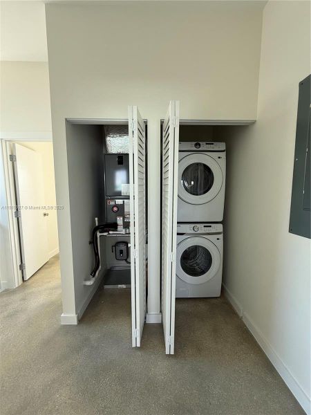 Spacious, unfurnished interior of a new home in , Key Largo (Image 28). Spacious, unfurnished interior of a new home in , Key Largo (Image 28).