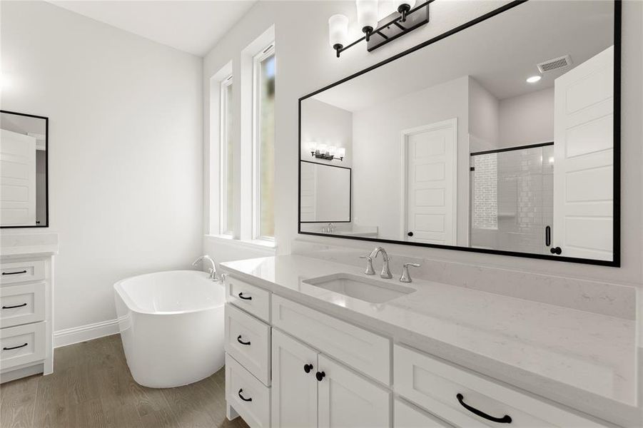 14_15. 3128 Shaddock - Bath