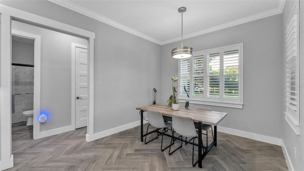 Furnished interior view inside a new home in , Winter Haven (Image 27).
