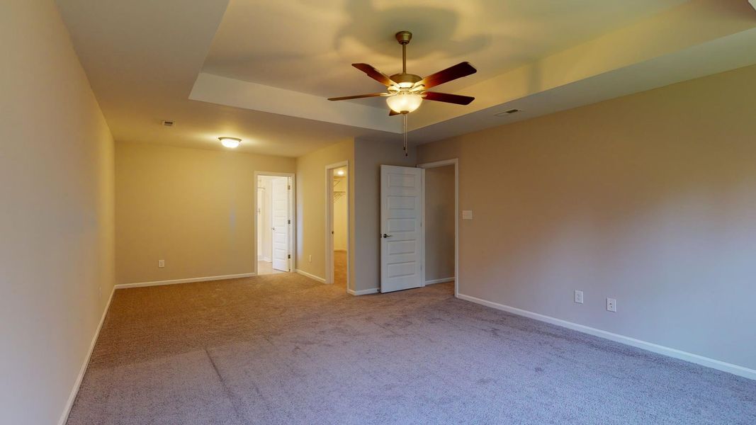 Representative unfurnished interior of a home built from the Westin A by JC Jackson Homes,LLC in Heritage Pointe, Newport (Image 15).
