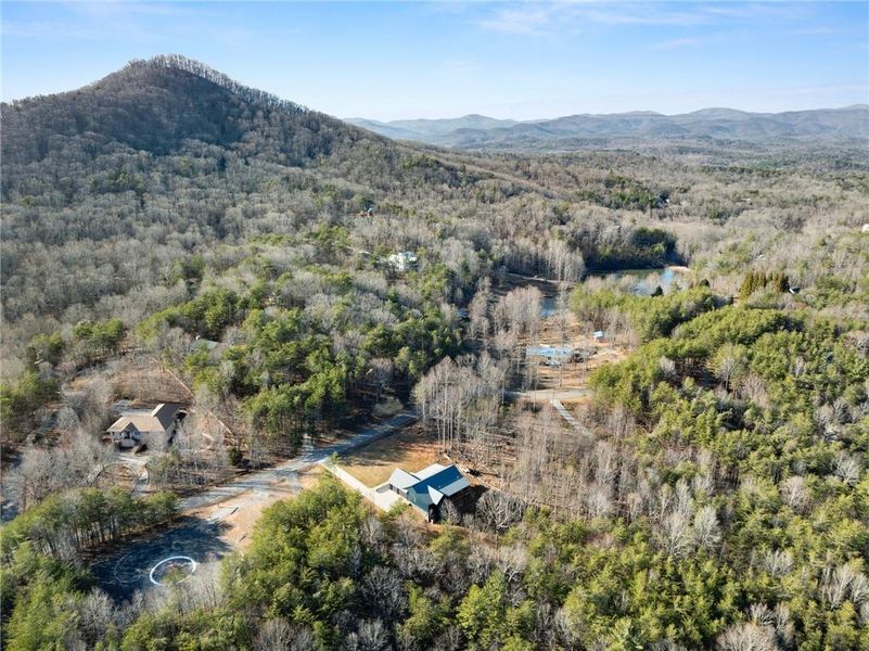 Natural landscape and outdoor views near in Sautee Nacoochee (Image 55). Natural landscape and outdoor views near in Sautee Nacoochee (Image 55).