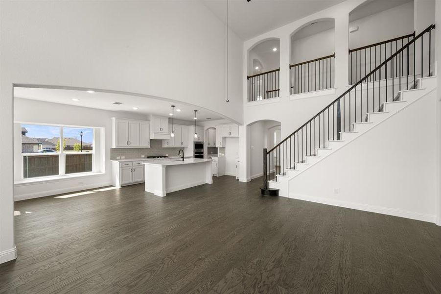 14_7800 Barley Field- Living Room-0651