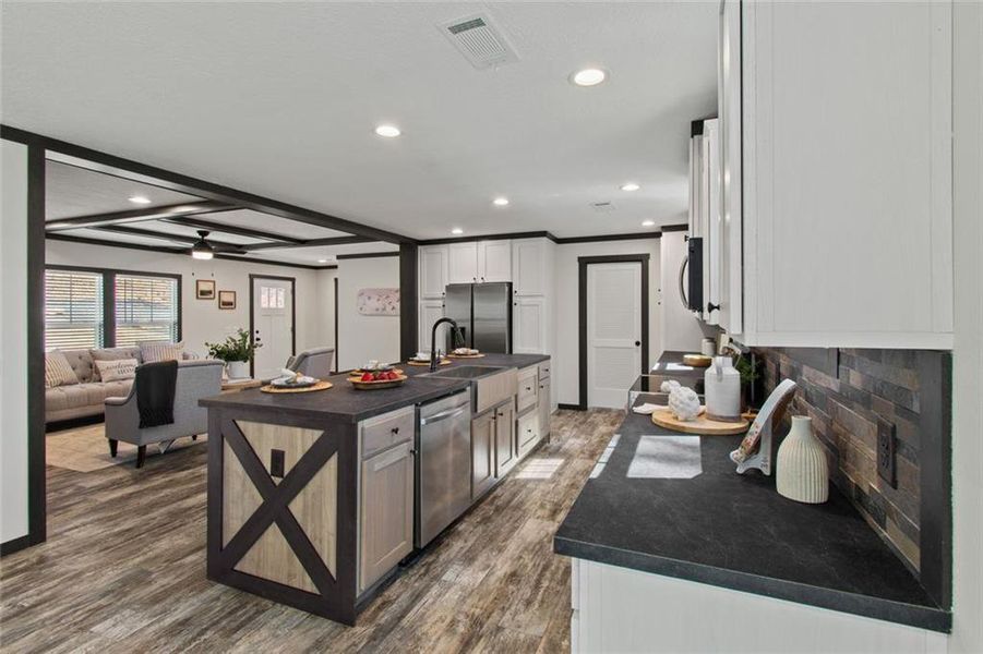 Furnished interior view inside a new home in , Waleska (Image 13).