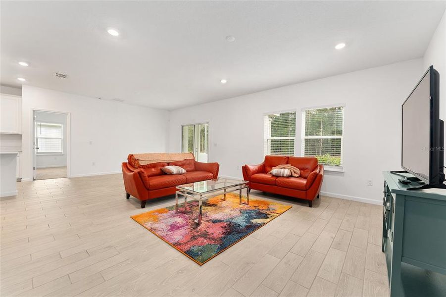 Furnished interior view inside a new home in Liberty Village: Liberty Village - Phase One, Ocala (Image 44).