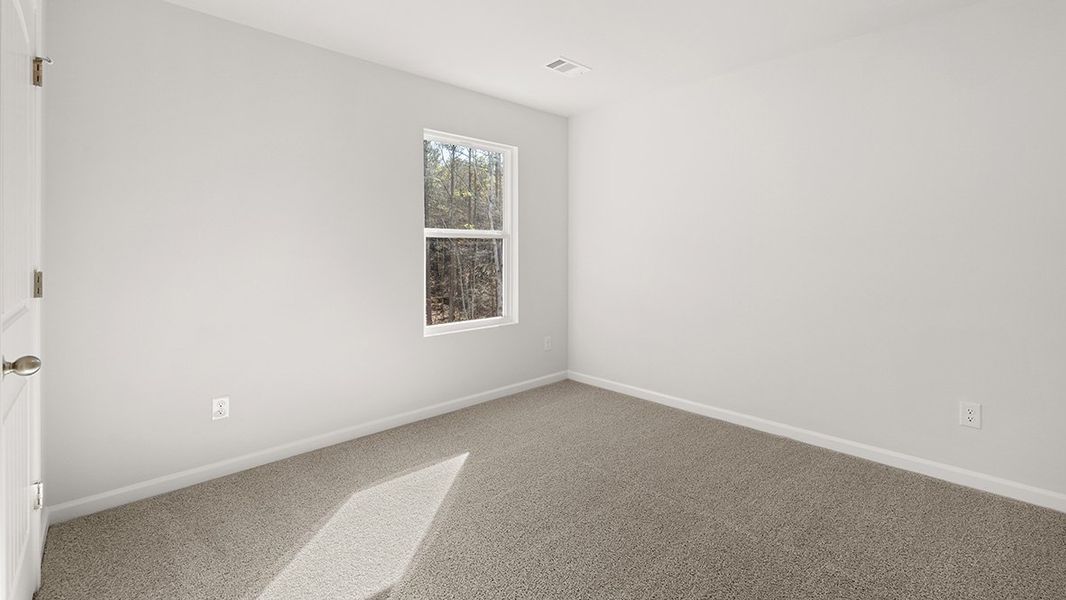 Representative unfurnished interior of a home built from the HAYDEN by D.R. Horton in Fairhaven, Lithia Springs (Image 22).