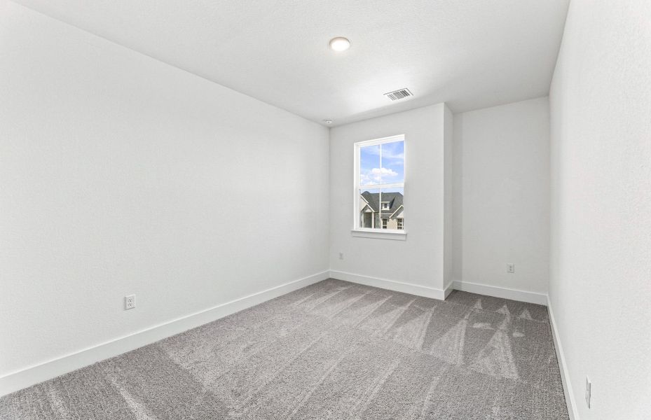 Spacious, unfurnished interior of a new home in Kuempel Estates, Pflugerville (Image 55).