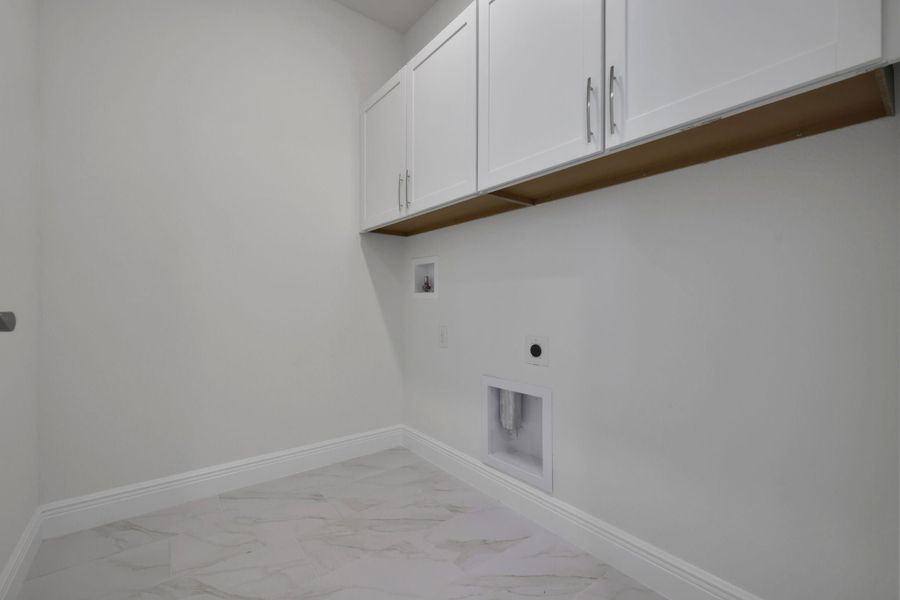 1,807sf New Home in Parrish, FL.  - Slide 28