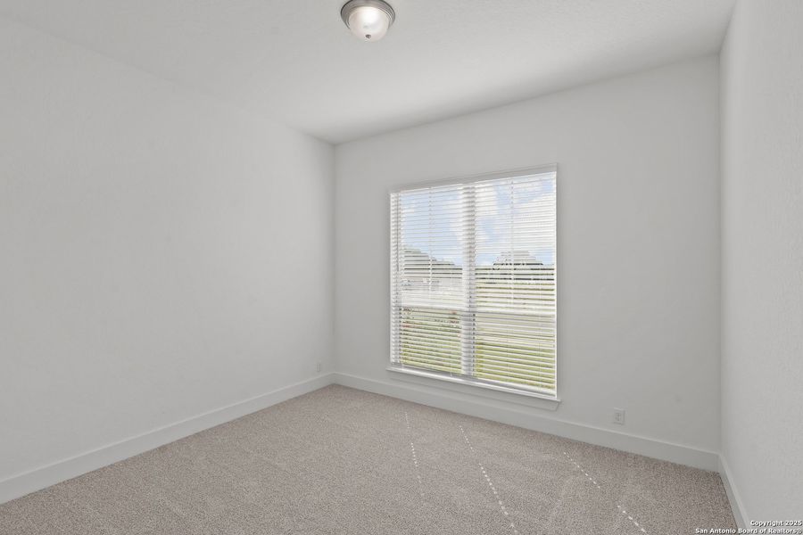 Spacious, unfurnished interior of a new home in Mesa Western, Cibolo (Image 37). Spacious, unfurnished interior of a new home in Mesa Western, Cibolo (Image 37).