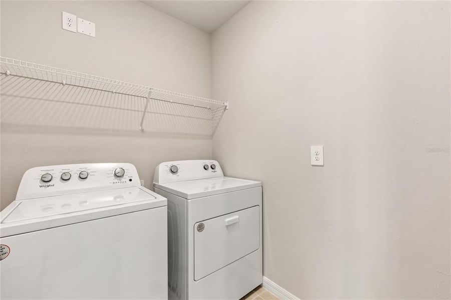 Furnished interior view inside a new home in Heritage Lake Park, Punta Gorda (Image 5). Furnished interior view inside a new home in Heritage Lake Park, Punta Gorda (Image 5).