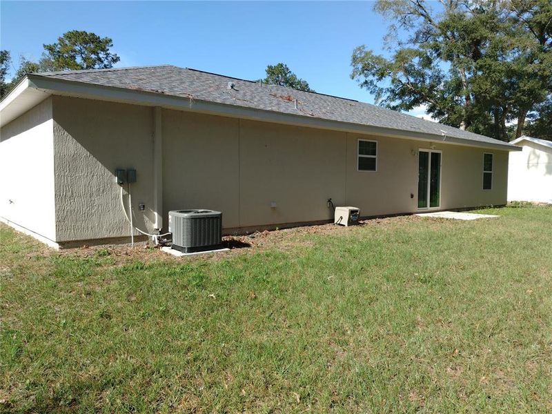 Exterior details and patio area of a home in , Ocala (Image 18).
