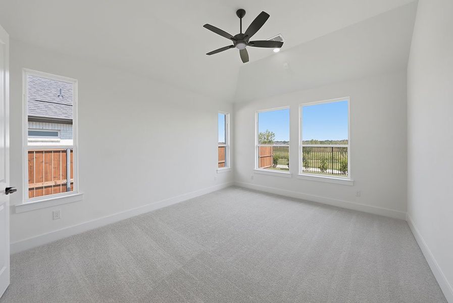 Spacious, unfurnished interior of a new home in Brookhollow West, Prosper (Image 33).