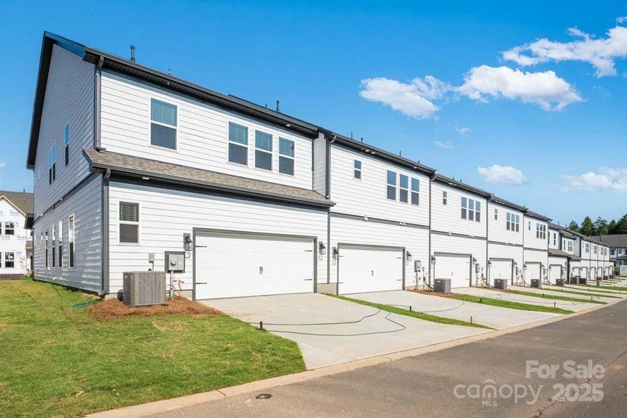 3127 Beacon Heights ~ Ready Now