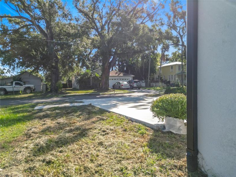 Image 29 of a home in .