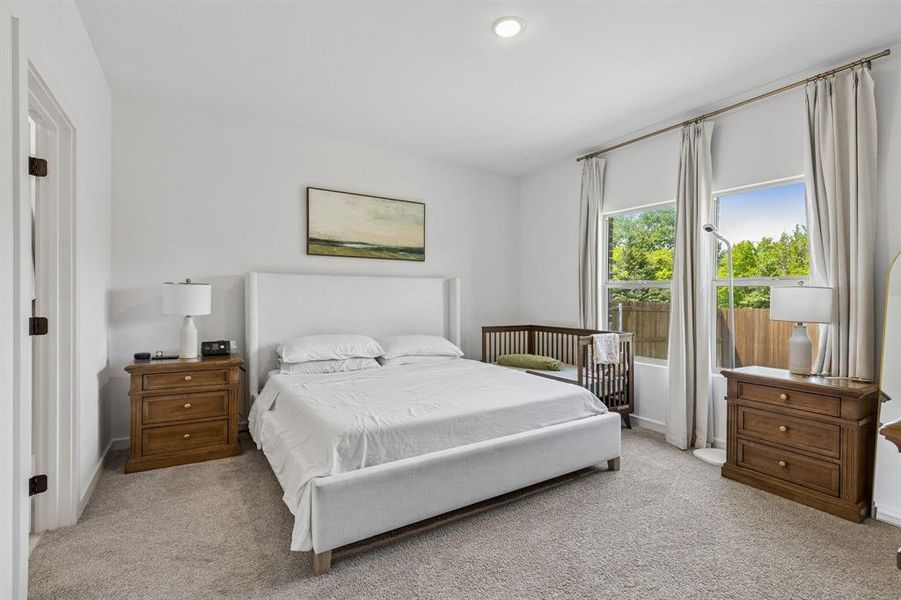 Furnished interior view inside a new home in , Dallas (Image 13).