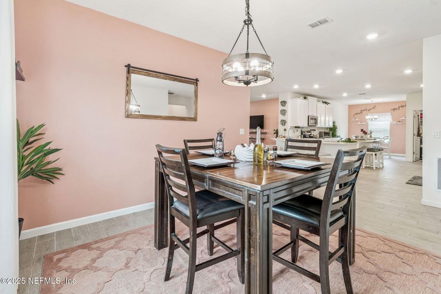 Furnished interior view inside a new home in Amelia Walk, Fernandina Beach (Image 10).