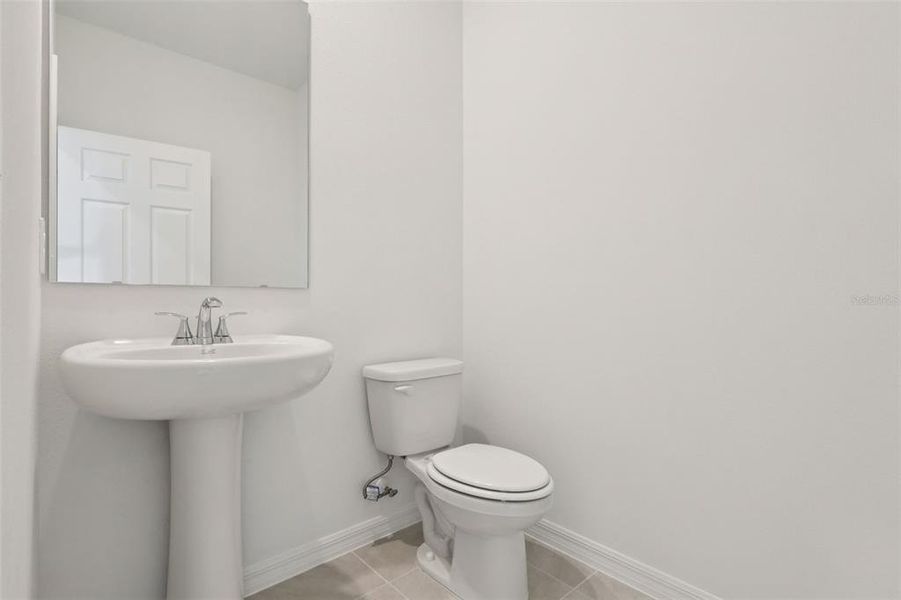 Furnished interior view inside a new home in The Meadow at Crossprairie Bungalows, St. Cloud (Image 10).