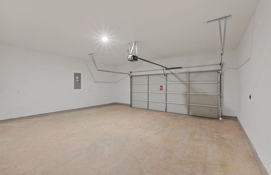Spacious, unfurnished interior of a new home in Monarch on Main, Round Rock (Image 22).