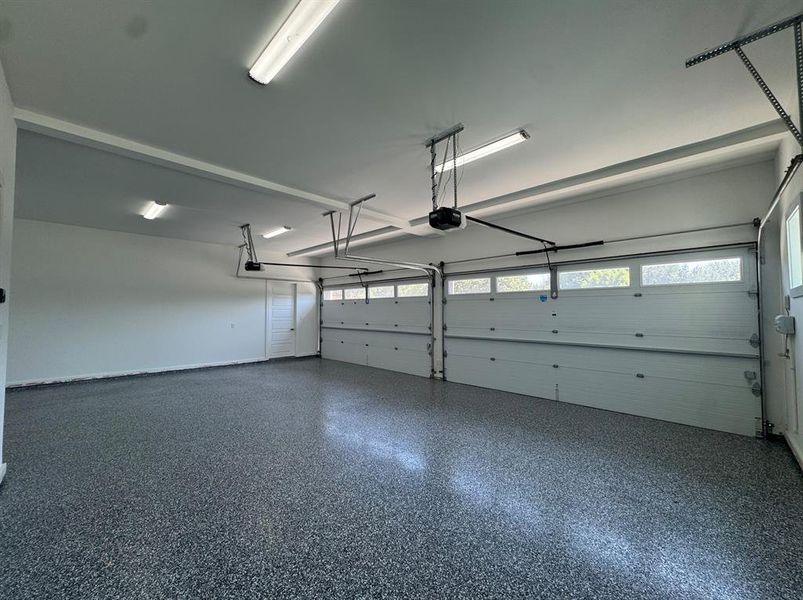 Spacious, unfurnished interior of a new home in , Colleyville (Image 37).