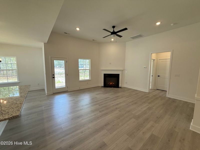 Spacious, unfurnished interior of a new home in Wood Creek Landing, Leland (Image 18). Spacious, unfurnished interior of a new home in Wood Creek Landing, Leland (Image 18).