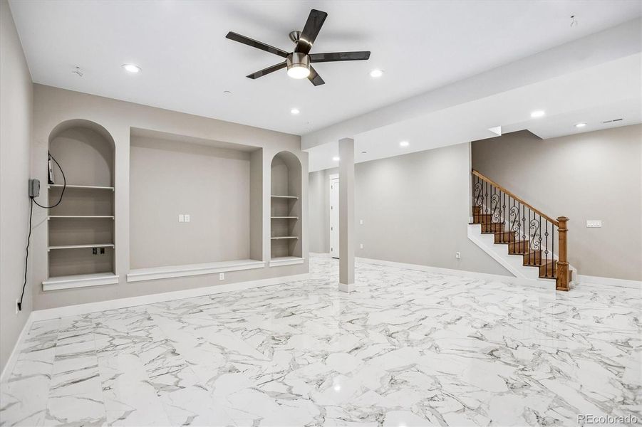 Spacious, unfurnished interior of a new home in , Hudson (Image 24).