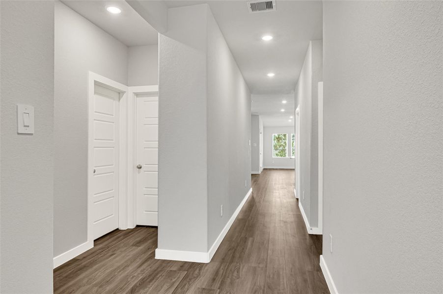 Spacious, unfurnished interior of a new home in Sundance Cove - Premier Series, Crosby (Image 13).