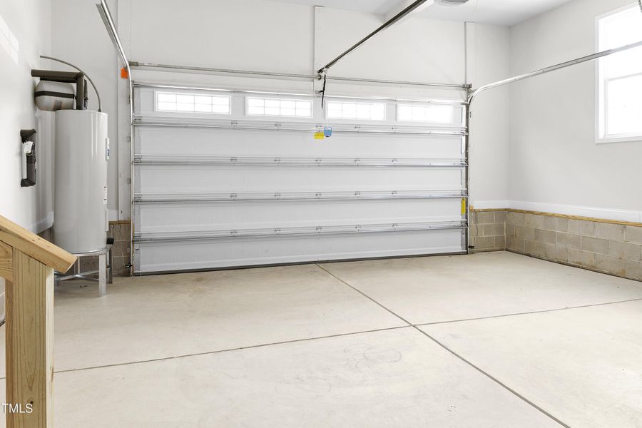 117_godwin_court_garage_1