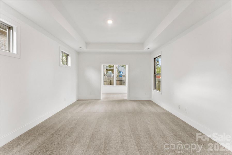 Spacious, unfurnished interior of a new home in The Courtyards on New Hope, Gastonia (Image 20). Spacious, unfurnished interior of a new home in The Courtyards on New Hope, Gastonia (Image 20).