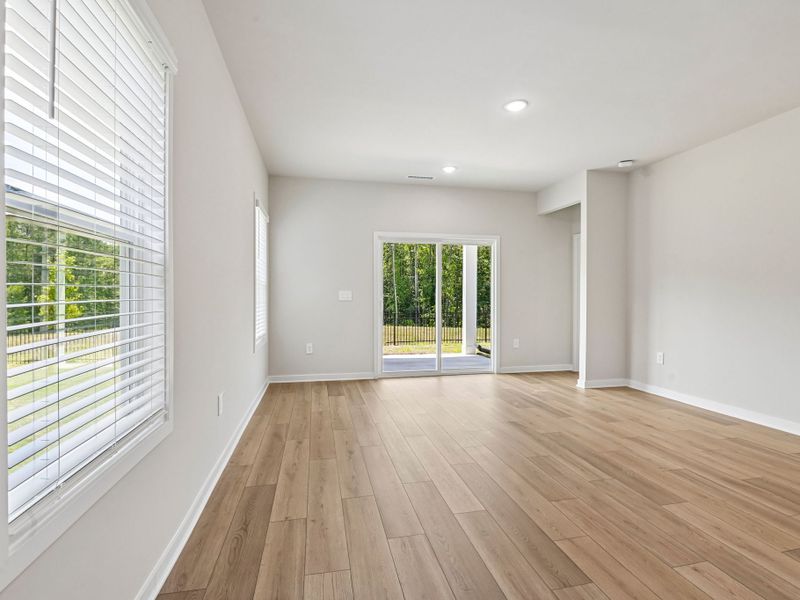 Spacious, unfurnished interior of a new home in Avalon Place - Classic Series, Durham (Image 12).