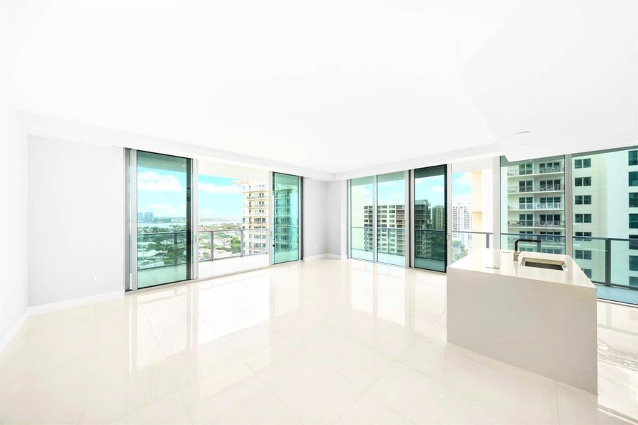 Spacious, unfurnished interior of a new home in , West Palm Beach (Image 46).