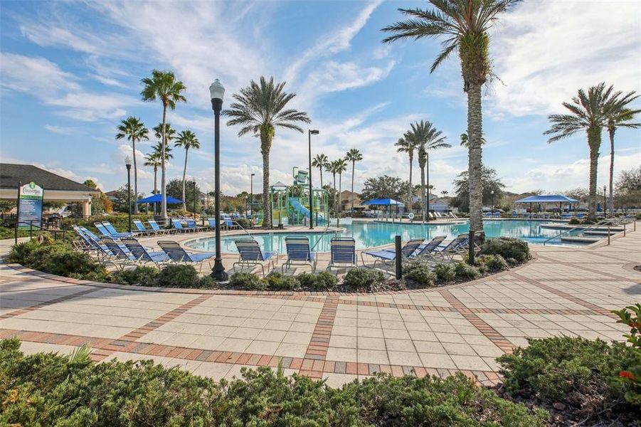 Community amenities in , Land O' Lakes (Image 40).