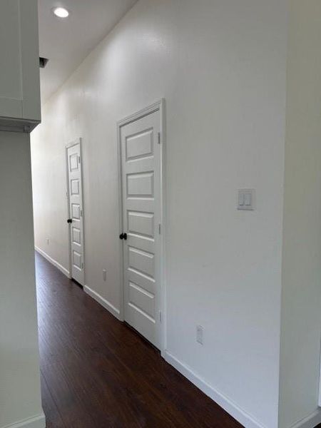 Spacious, unfurnished interior of a new home in , Houston (Image 7).