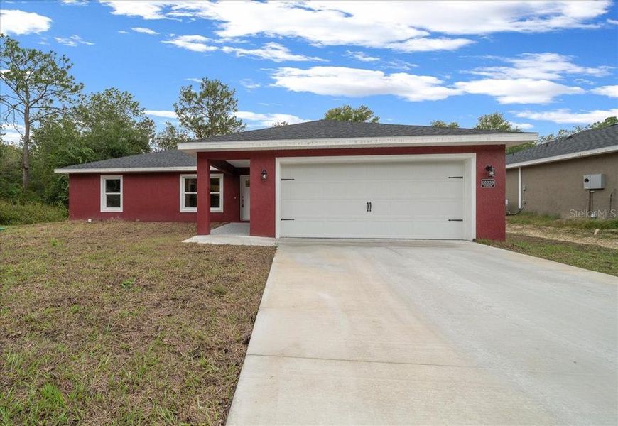 Exterior details and patio area of a home in , Belleview (Image 30). Exterior details and patio area of a home in , Belleview (Image 30).