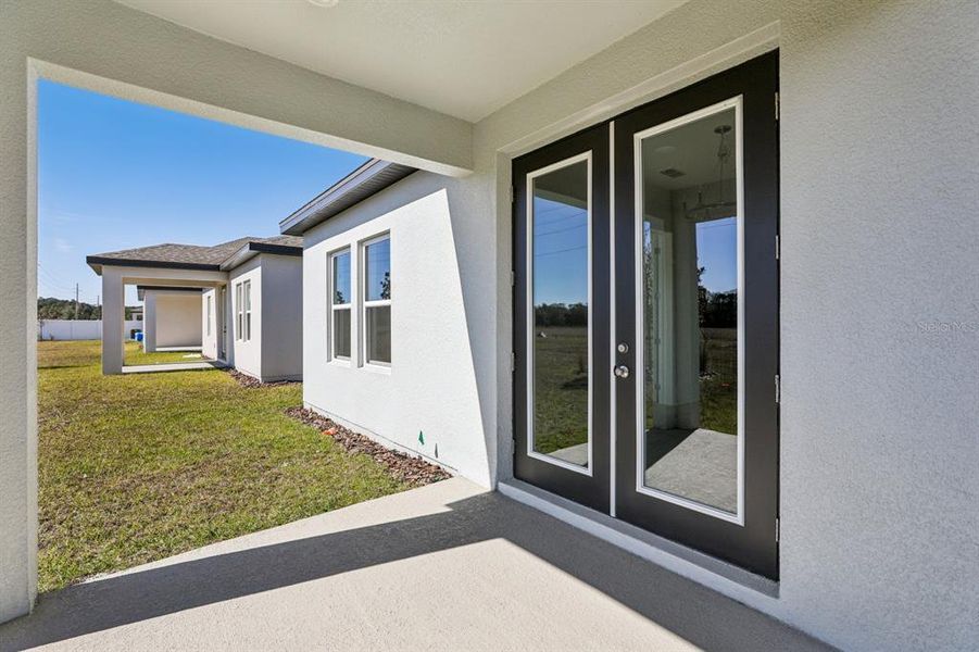 Exterior details and patio area of a home in Sunbrooke, St. Cloud (Image 26). Exterior details and patio area of a home in Sunbrooke, St. Cloud (Image 26).