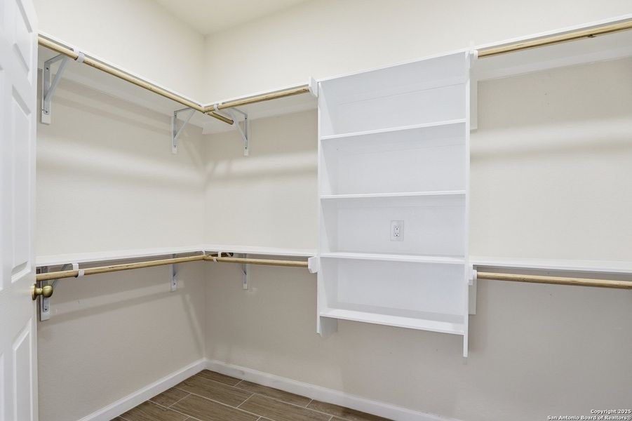 Spacious, unfurnished interior of a new home in , Atascosa (Image 19). Spacious, unfurnished interior of a new home in , Atascosa (Image 19).