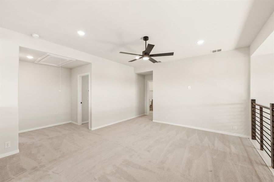 Spacious, unfurnished interior of a new home in Parks at Panchasarp Farms, Burleson (Image 37). Spacious, unfurnished interior of a new home in Parks at Panchasarp Farms, Burleson (Image 37).
