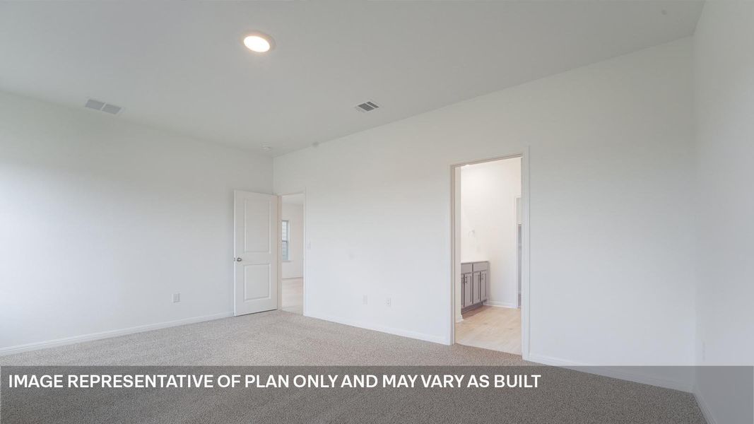 Spacious, unfurnished interior of a new home in Prairie Lakes, Buda (Image 9).