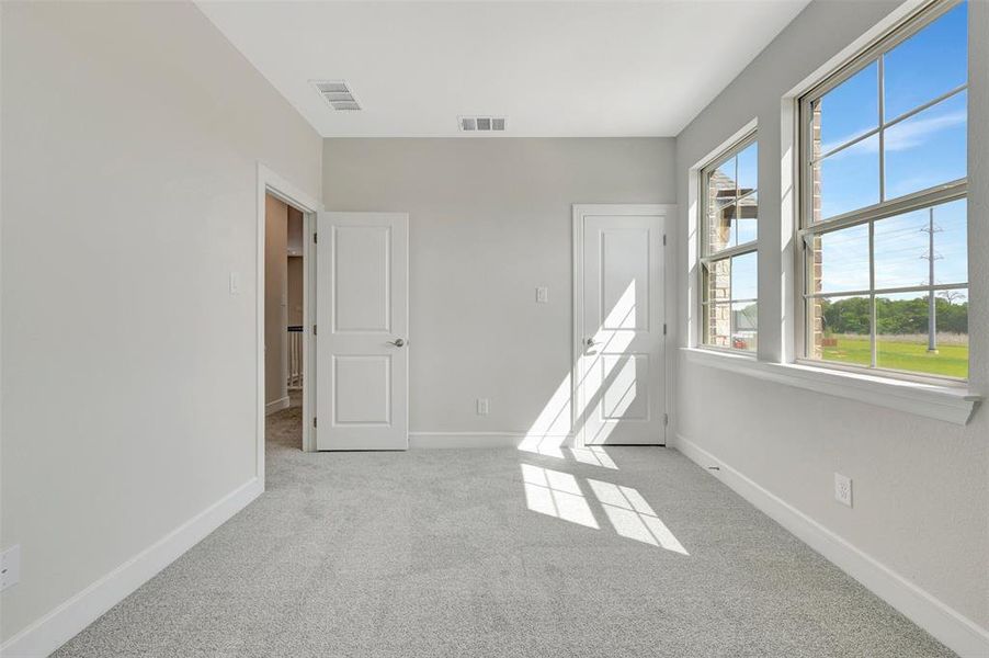 Spacious, unfurnished interior of a new home in Wellington, Haslet (Image 36). Spacious, unfurnished interior of a new home in Wellington, Haslet (Image 36).