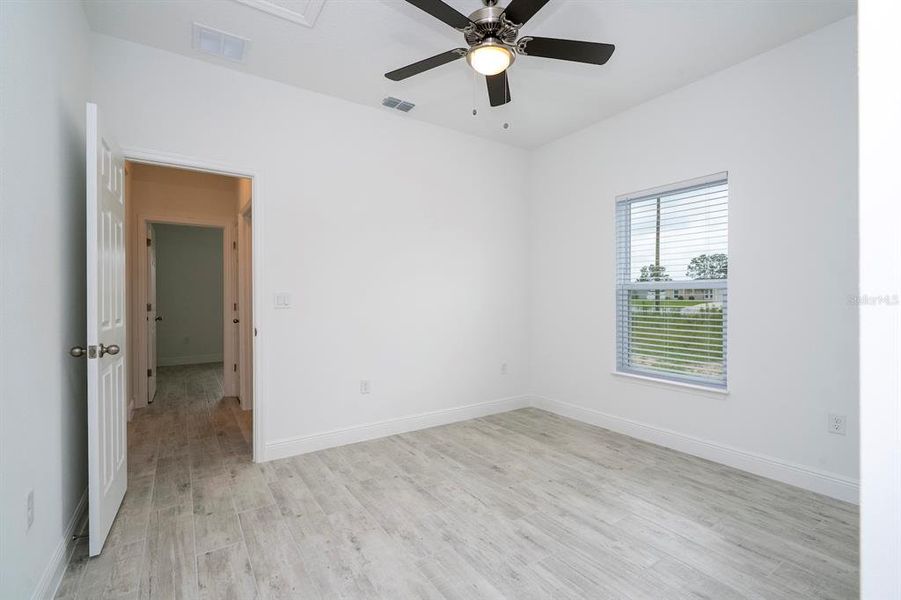 Spacious, unfurnished interior of a new home in , Ocala (Image 67).