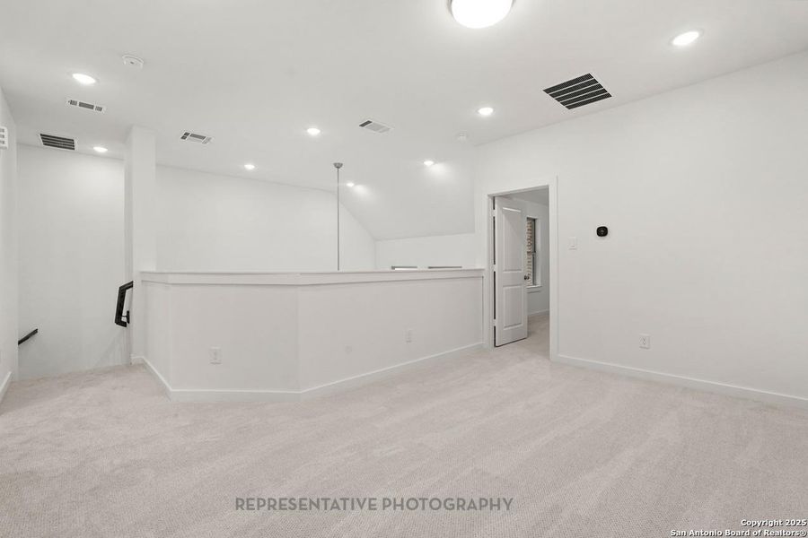 Spacious, unfurnished interior of a new home in Davis Ranch: 45ft. lots, San Antonio (Image 14).